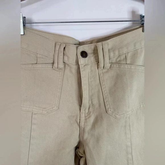 Lioness Australia Designed Women’s Beige Miami Vice Cargo Pants - Size Medium - Picture 3 of 7